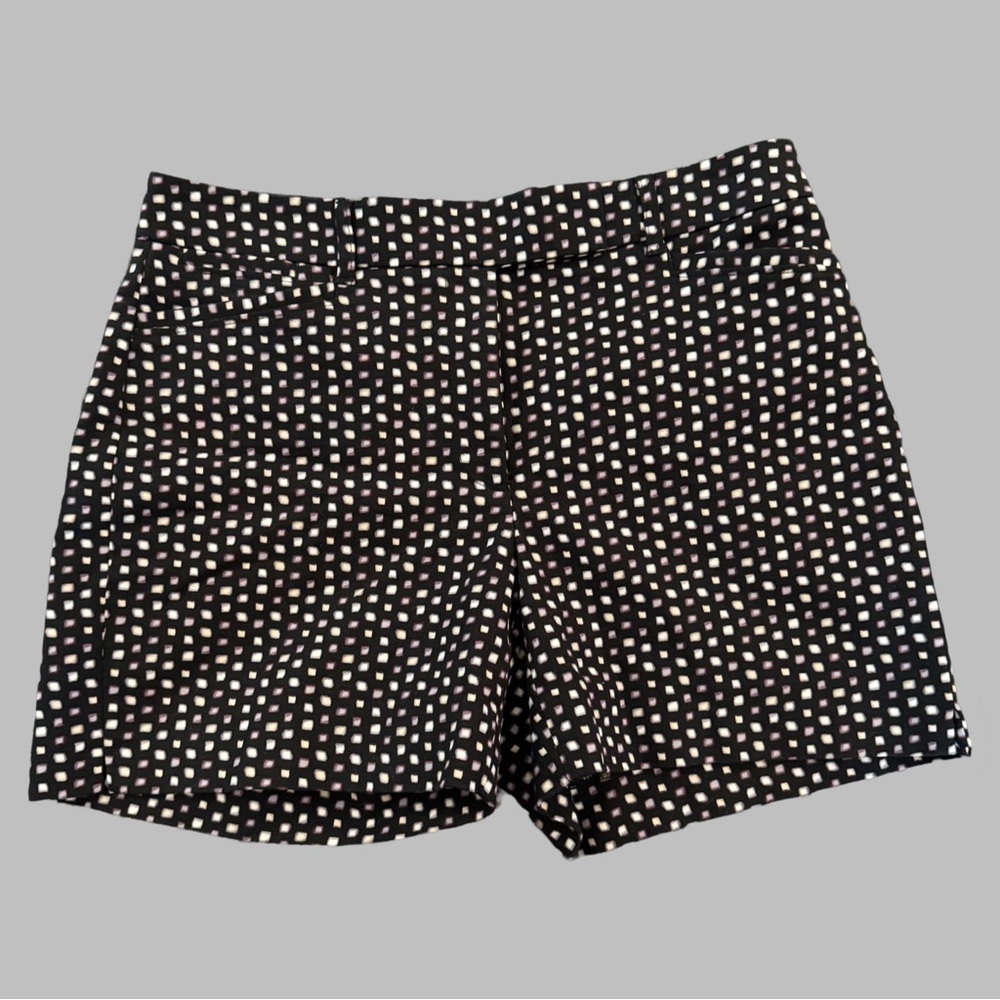 WHITE HOUSE BLACK MARKET Women’s 5” Shorts